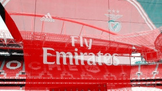 Οι οδηγίες των αεροσυνοδών της Emirates στους οπαδούς 65000 οπαδούς της Μπενφίκα