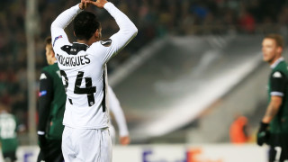 Ο «σκασμένος» Πέλκας  και ο απομονωμένος Γκάρι   