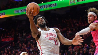 Ο Εμπίντ με φανέλα Πογκμπά έκανε ανάποδο ψαλίδι