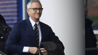 Προκάλεσε σάλο και... επιστρέφει ο Γκάρι Λίνεκερ στο BBC