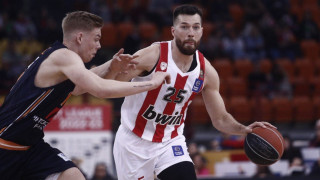 Ολυμπιακός έκανε το 17/17 κόντρα στον Προμηθέα και πάει με φόρα στο ντέρμπι των «αιωνίων»