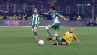 Διαμαρτύρεται για αποβολή του Άμπραμπατ και πέναλτι του Χατζισαφί ο Παναθηναϊκός στην OPAP ARENA