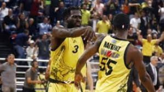 Άρης: Απών με Ιωνικό ο Σχίζας, συνέχισαν το πρόγραμμά τους Χάγκινς-Σανόγκο