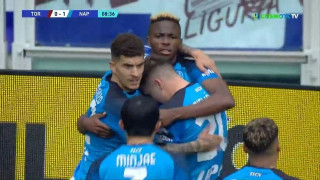 Τεσσάρα της Νάπολι στην έδρα της Τορίνο