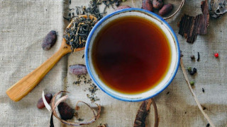 Αλτσχάιμερ: Ποιο είναι το βότανο που μειώνει αισθητά την πιθανότητα εμφάνισής του