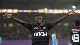 Άρης: Πώς ο προπονητής και πρόεδρος της Μίντιλαντ βγάζουν προς... πώληση τον Σίστο