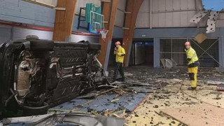 Το σοκαριστικό video τη στιγμή που το αυτοκίνητο του Κιγίν καρφώθηκε σε γυμναστήριο