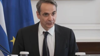 Μητσοτάκης: Επιμένει στα περί οριστικής διαγραφής φοιτητών