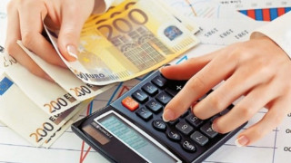 Μόνο για «μερικώς συνεπείς οφειλέτες» οι ρυθμίσεις χρεών προς τον ΕΦΚΑ
