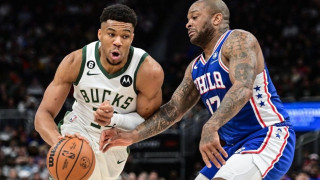 Με τρομερό Αντετοκούνμπο οι Μπακς «αγκάλιασαν» την πρωτιά