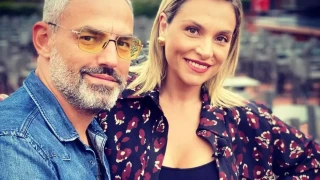 Δημοσίευμα για την Ελεωνόρα Ζουγανέλη και δημοσιογράφο