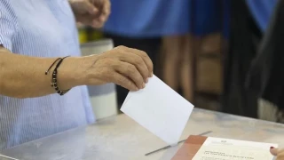 Εκλογές 2023: «Βροχή» οι αιτήσεις των αποδήμων που επιθυμούν να ψηφίσουν