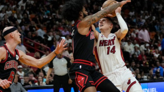 Οι Χιτ πέρασαν από τους Μπουλς και πηγαίνουν στα playoffs με τους Μπακς