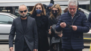 Μητέρα Άλκη Καμπανού για την ενοχή των 12 κατηγορουμένων: «Όχι άλλη ατιμωρησία στην Ελλάδα»