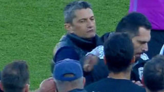 Χαμός μετά το τελευταίο σφύριγμα στην Τούμπα: Άναψαν τα αίματα με Λουτσέσκου-Μεδίνα