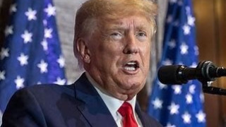 Ο Τραμπ αποκαλεί...«ρατσίστρια» την εισαγγελέα που τον διώκει