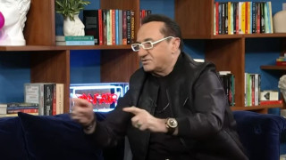 Λευτέρης Πανταζής: «Σύρθηκα στα πατώματα για την Άντζελα» (vids)