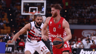 Ξεδιάντροπη επίδειξη διαπλοκής της ΕΟΚ η «ελληνοποίηση» του Τόμας Ουόκαπ