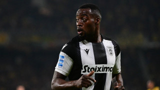 ΠΑΟΚ: Τα χρόνια πολλά του «Δικέφαλου» στον Νάρεϊ για τα γενέθλια του