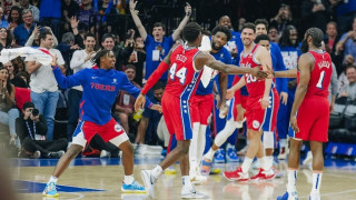 Με καταιγισμό τριπόντων, Χάρντεν και Εμπίντ οι Σίξερς έκαναν το πρώτο βήμα