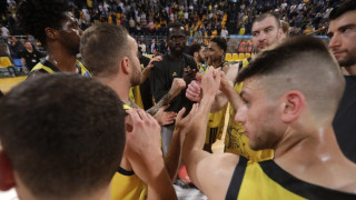 Άρης: Η παρακάμερα του αγώνα με τον Ολυμπιακό