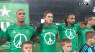 Pray for Paris η Σεντ Ετιέν 