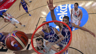 Το ένα καλύτερο από το άλλο (video)