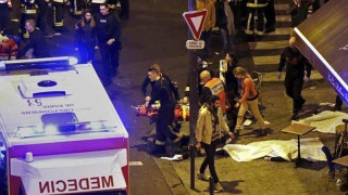 Η καμπάνα ηχεί  για όλους μας   