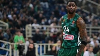 «Καρφιά» Μπέικον για Παναθηναϊκό: «Οι διαφωνίες είναι εντάξει, η ασέβεια όχι»