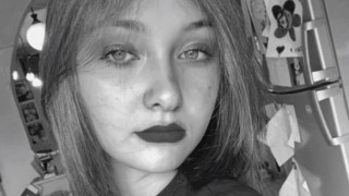 Τραγικός θάνατος 16χρονης: Έπεσε στην μπανιέρα το κινητό που φόρτιζε