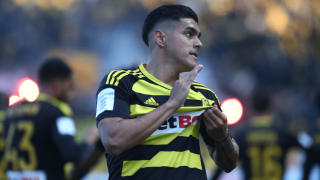 Η Ρέιντζερς πουλάει τον Τσόλακ και άλλους τέσσερις για να αποκτήσει τον Πάλμα, γράφουν στη Σκωτία