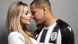 Φωτιά στα «ροζ» η σύζυγος του Σίντκλεϊ- Τρελαίνει την Βουλγαρία σε καυτή φωτογράφιση