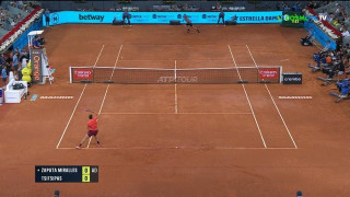 Στα προημιτελικά του Madrid Open ο Τσιτσιπάς