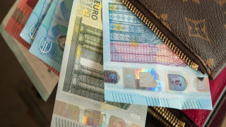 Καταγγελία: Λιποθύμησε στην Αριστοτέλους και του έκλεψαν το πορτοφόλι!