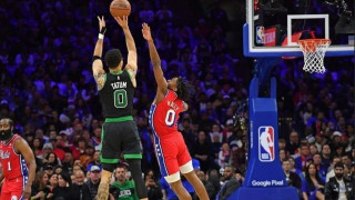 Τέιτουμ και Μπούκερ πήραν το όπλο τους