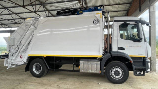 Θεσσαλονίκη: Απρόκλητη επίθεση σε οδηγό απορριμματοφόρου- Γιατί τον χτύπησαν