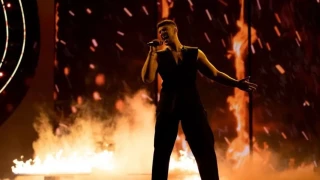 Eurovision 2023: Εντυπωσίασε με την εμφάνισή του στη σκηνή ο Andrew Lambrou της Κύπρου