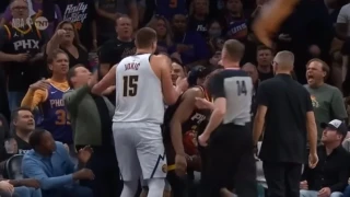 ΝΒΑ: Ο Γιόκιτς κινδυνεύει με τιμωρία μετά το συμβάν με τον ιδιοκτήτη των Σανς