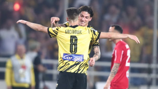 ΑΕΚ-Βόλος: Κάνει το 2-0 ο Γκατσίνοβιτς, με ασίστ Τσούμπερ