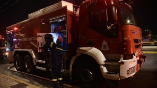 Φωτιά - Ρόδος: Ολονύχτια μάχη με τις αναζωπυρώσεις έδωσαν οι πυροσβέστες