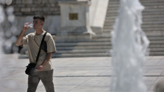 Καιρός: Έρχεται η πρώτη «γεύση» καλοκαιριού - Πρόβλεψη για 30άρια την Κυριακή