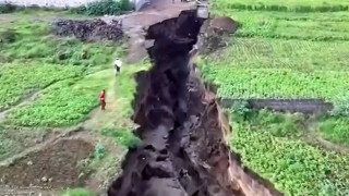 Αφρική: Χωρίζεται στα δύο και θα δημιουργηθεί έκτος ωκεανός