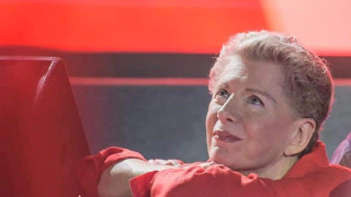 Εκλογές 2023 - Ακρίτα υπέρ Τσίπρα: «Δρυός πεσούσης, αυτή η αλητεία»