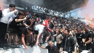 ΠΑΟΚ - Αποθέωση έξω από την Τούμπα: «Μπράντον, Μπράντον οέ οέ οέ» (vid)