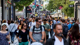 «Κουτσουρεμένο» επίδομα ανεργίας και εργασία αλλά με... πλαφόν»