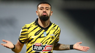 Στις καθυστερήσεις βάζει και δεύτερο γκολ η ΑΕΚ