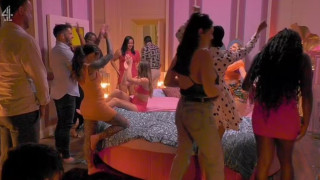 Σοκαρισμένοι οι τηλεθεατές στη Βρετανία: Ριάλιτι έδειξε όργιο 15 παικτών