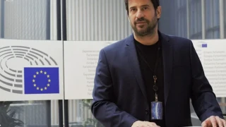 Ευρωκοινοβούλιο: Αύριο «κληρώνει» για την άρση ασυλίας του Αλέξη Γεωργούλη και της Μαρίας Σπυράκη