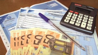 Αυτοί είναι οι νέοι φορολογικοί συντελεστές: Αναλυτικά τα οφέλη ανά κατηγορία εισοδήματος