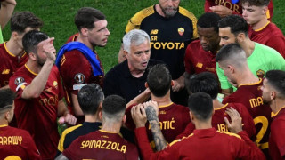 Ρόμα: Η ηγετική ομιλία του Μουρίνιο μετά τον τελικό του Europa League!